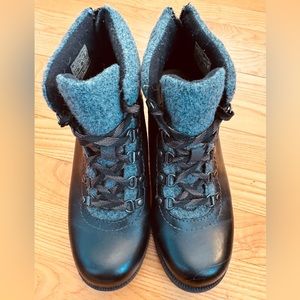 Earth Origins Black Remi Ankle Boots, Sz 8